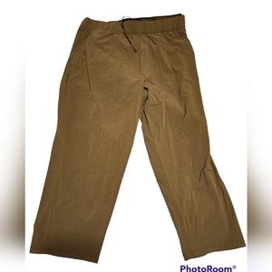 NWT Nike Dri-Fit Women's Pants - Size 2X